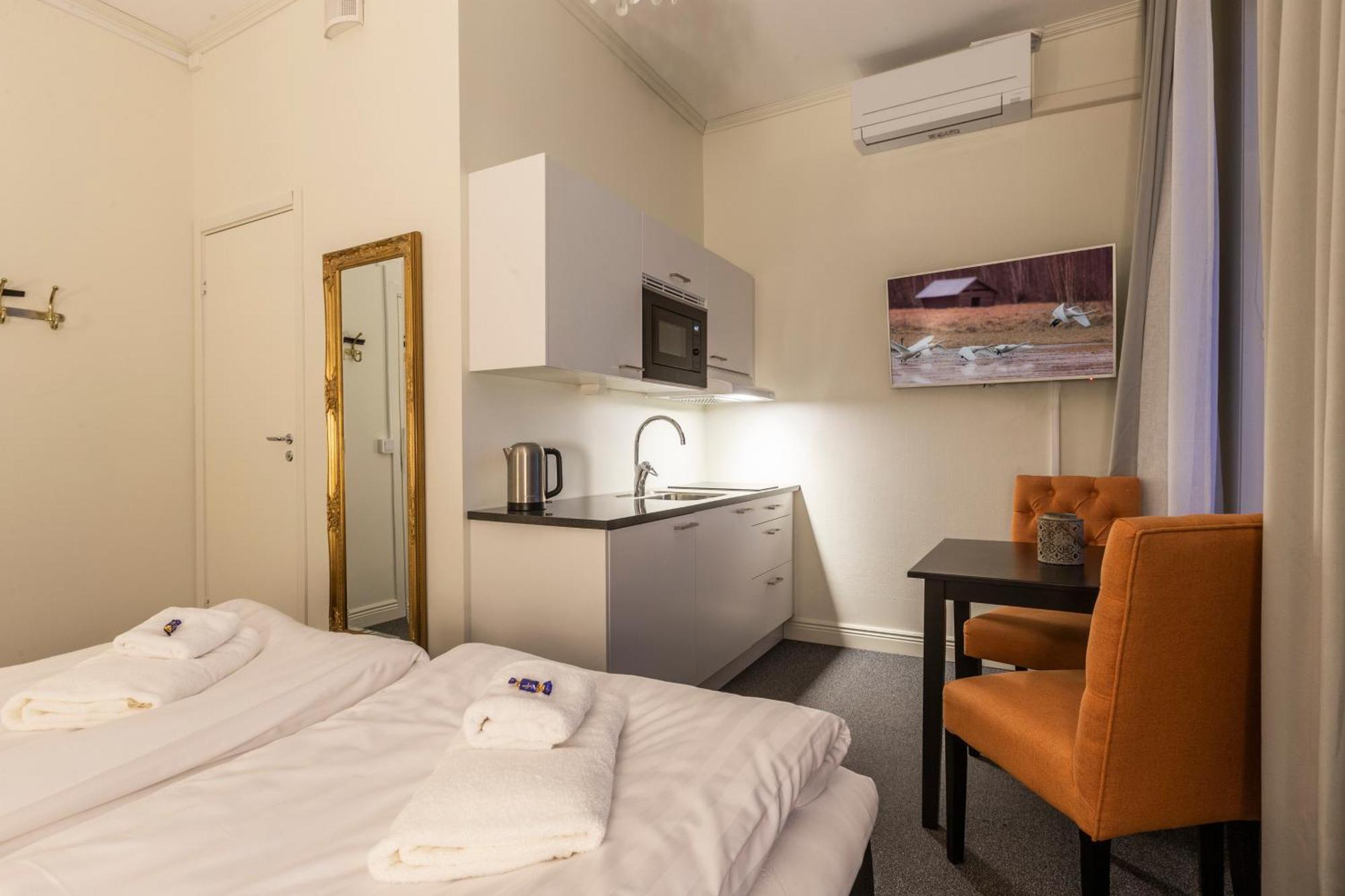 Hotell Drottninggatan 11 บอเดน ภายนอก รูปภาพ