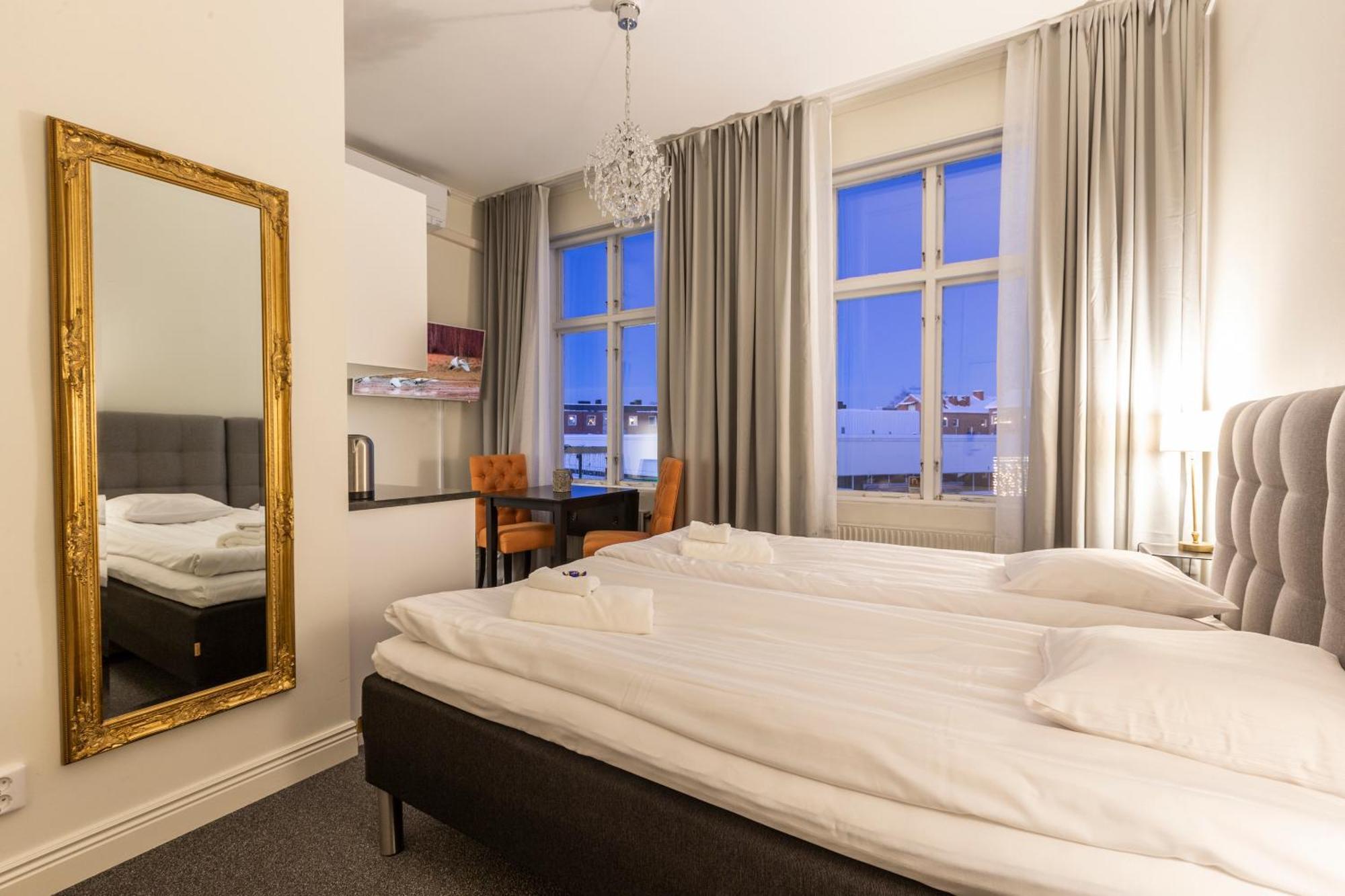 Hotell Drottninggatan 11 บอเดน ภายนอก รูปภาพ